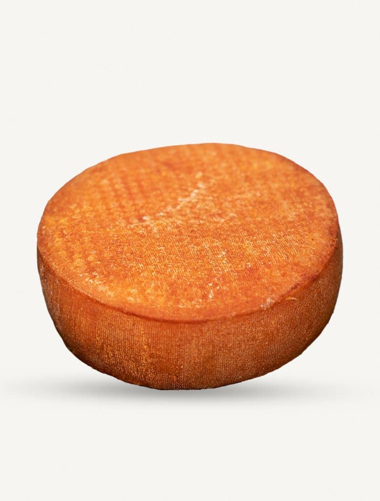 Quejio-de-Ovelha-e-Cabra-Curado-Com-Pimentao